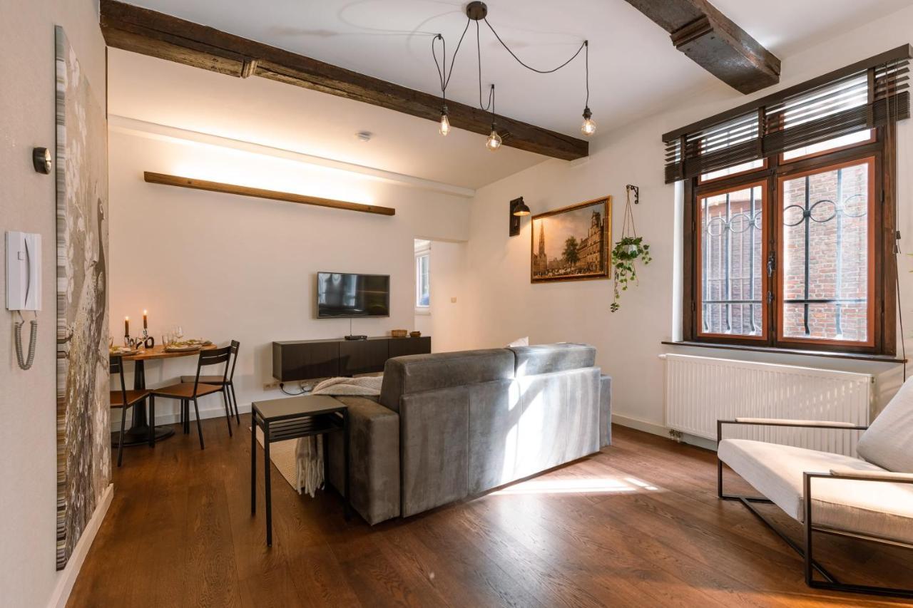 Authentic Apartment In The Heart Of Antwerp Luaran gambar