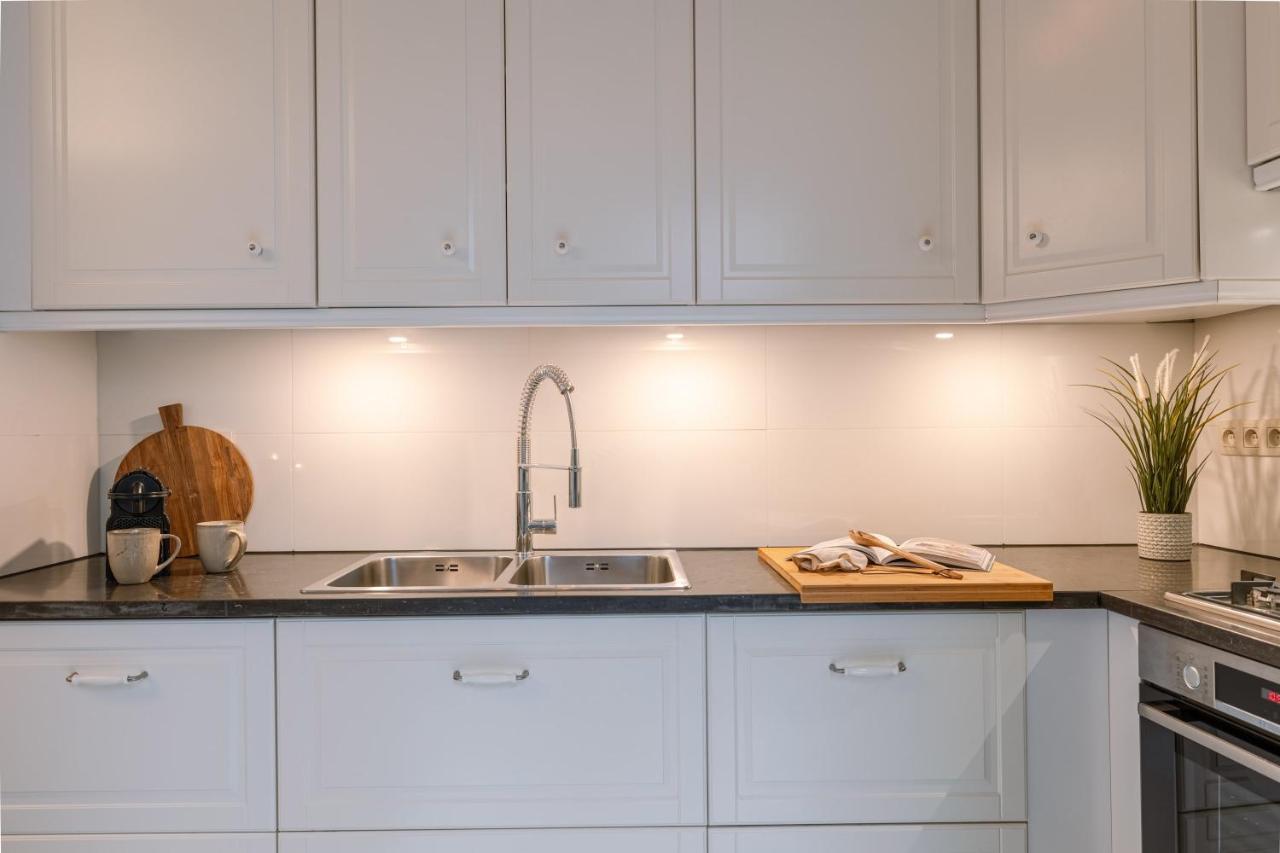 Authentic Apartment In The Heart Of Antwerp Luaran gambar